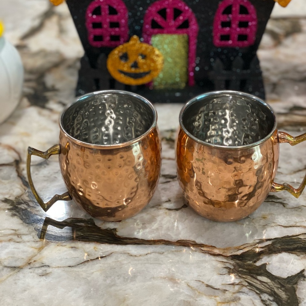 A pair of Moscow mule mugs